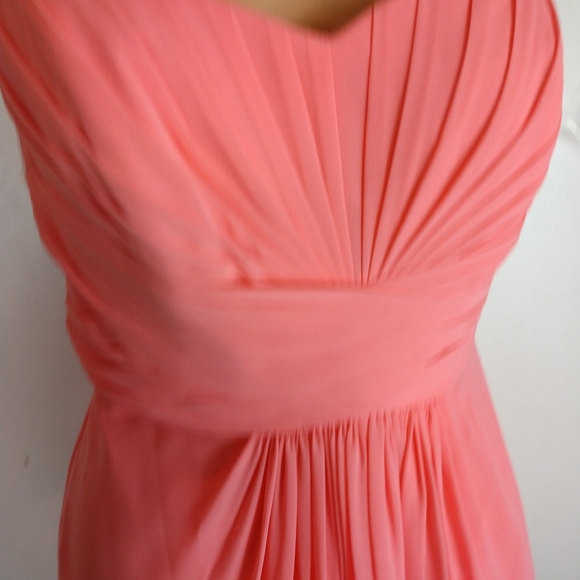 David's Bridal Coral Reef Faux Wrap Dress Size 6 - Picture 3 of 8